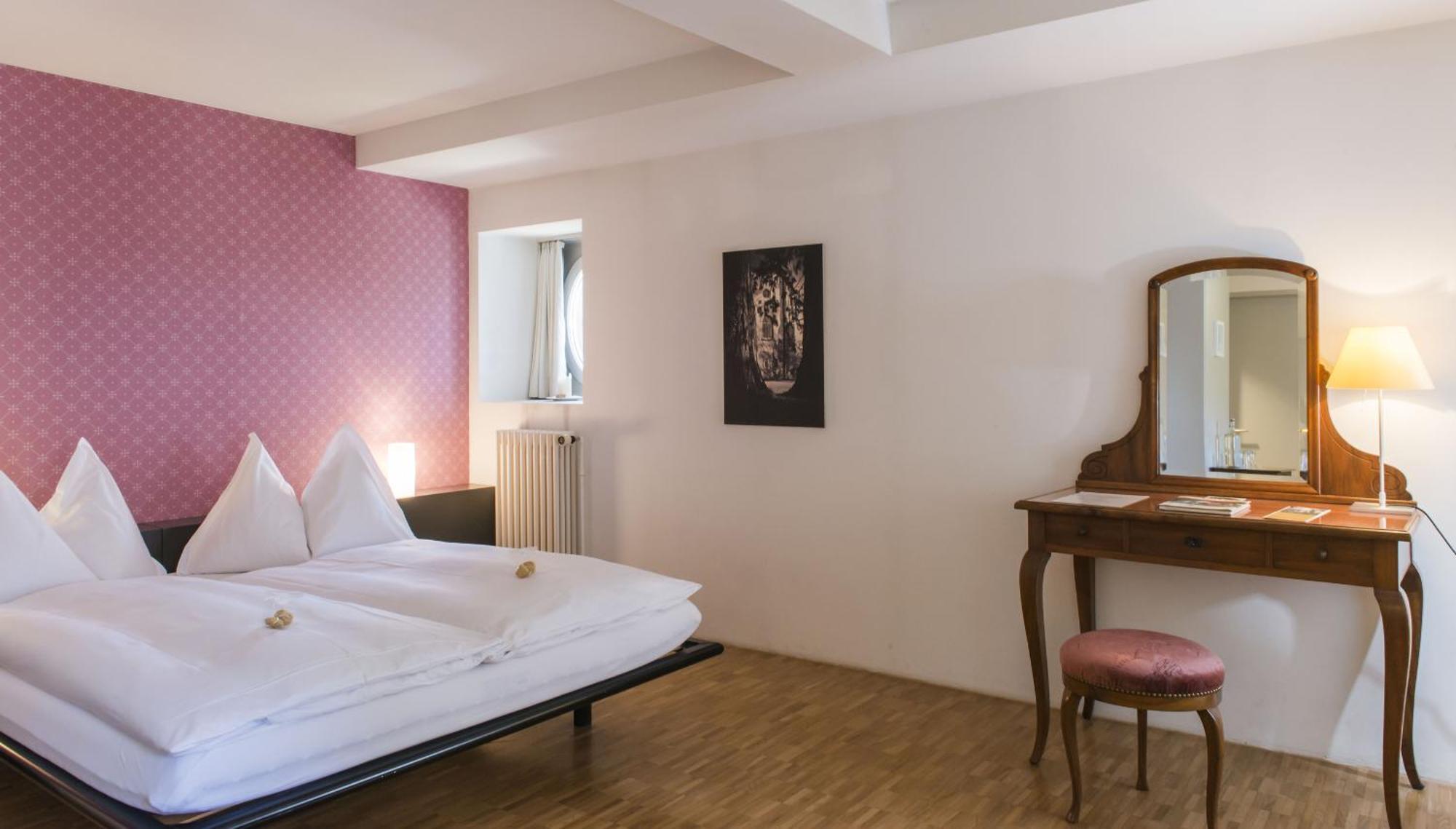 Schloss Muenchenwiler Murten Εξωτερικό φωτογραφία