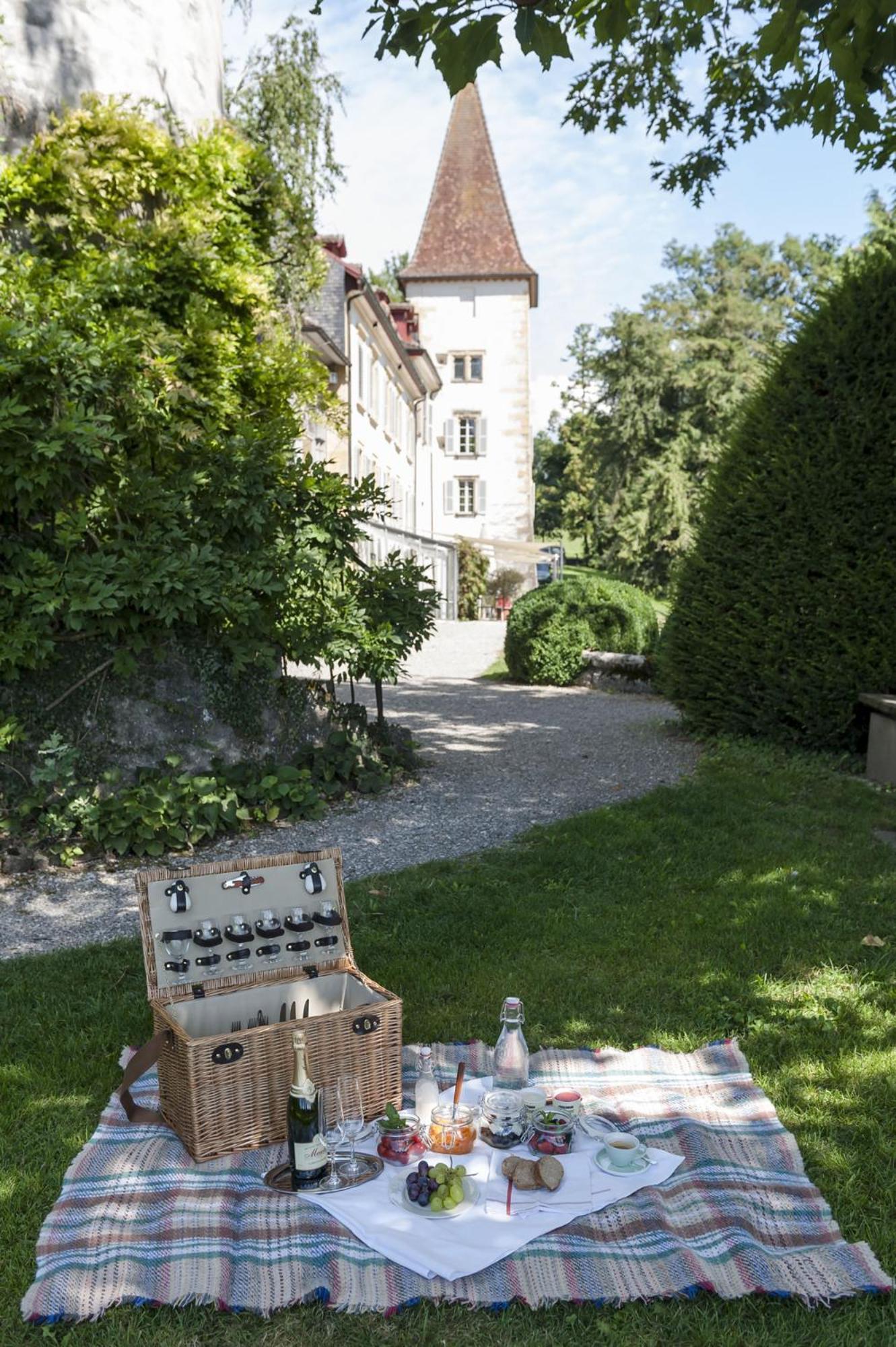 Schloss Muenchenwiler Murten Εξωτερικό φωτογραφία
